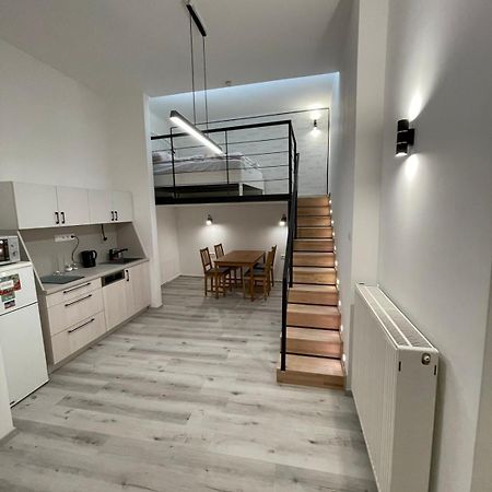 Szekely Apartment Near Deak Ferenc Square With Free Parking In Garage Budapeste Exterior foto